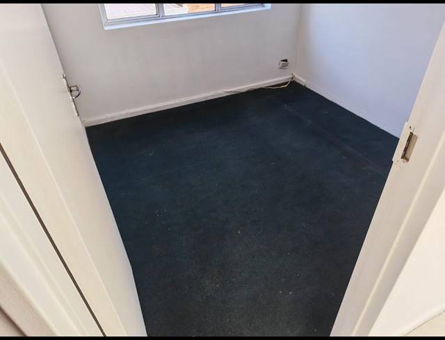 2 BEDROOM PROPERTY TO RENT IN OVERPORT